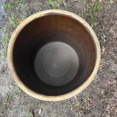 LOT 83: Stoneware Crock: 12-Gallons