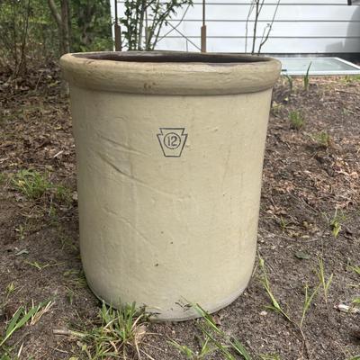 LOT 83: Stoneware Crock: 12-Gallons