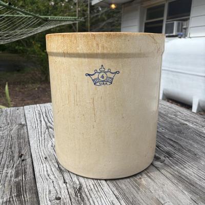 LOT 86: Vintage Robinson Ransbottom 4 Gallon Blue Crown Stoneware Crock USA