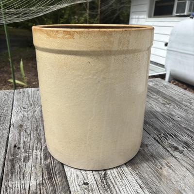 LOT 86: Vintage Robinson Ransbottom 4 Gallon Blue Crown Stoneware Crock USA