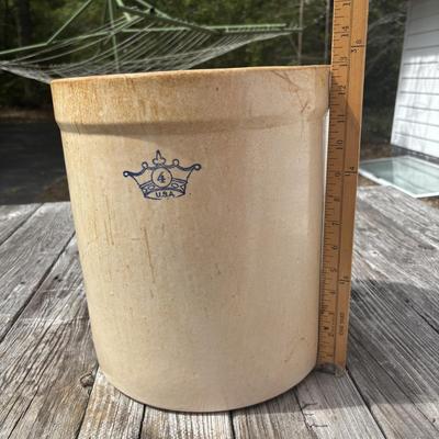 LOT 86: Vintage Robinson Ransbottom 4 Gallon Blue Crown Stoneware Crock USA