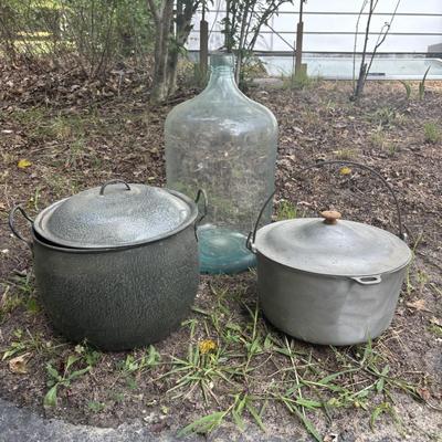 LOT 88: Vintage Enamelware, Glass Water Jug & Aluminum Pot