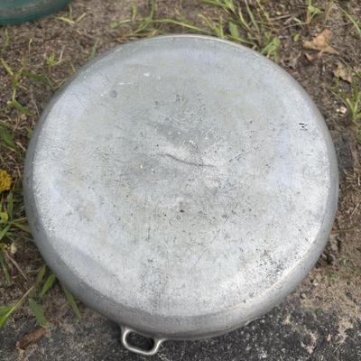 LOT 88: Vintage Enamelware, Glass Water Jug & Aluminum Pot