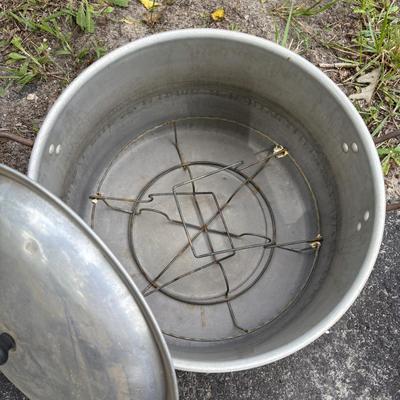 LOT 90: All American Pressure Cooker & Canning Pots