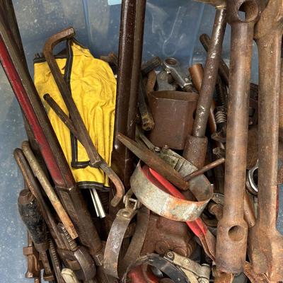 LOT 91: Good Old Tools