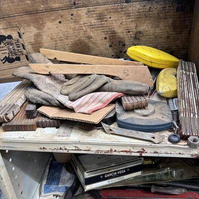 LOT 91: Good Old Tools