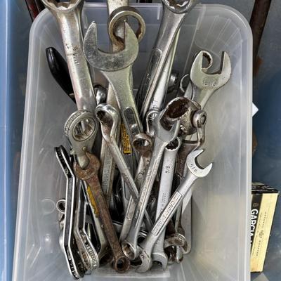 LOT 91: Good Old Tools