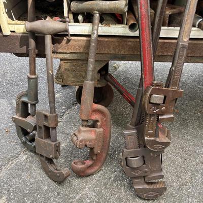 LOT 91: Good Old Tools
