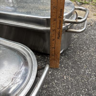 LOT 93: Stainless Steel Cookware Collection: Flatbottom Pan/Wok (2), Juicer Pot Made in Finland, Poacher/Steamer Pots