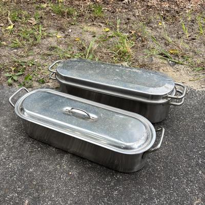 LOT 93: Stainless Steel Cookware Collection: Flatbottom Pan/Wok (2), Juicer Pot Made in Finland, Poacher/Steamer Pots