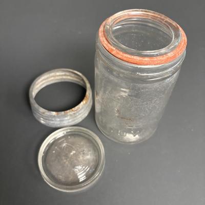LOT 94: Antique/Vintage Canning Jars
