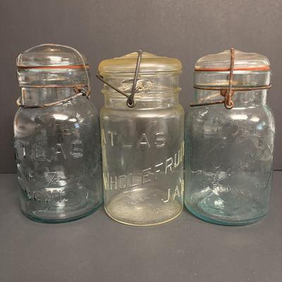 LOT 95: Antique/Vintage Canning Jars