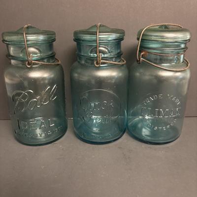 LOT 96: Antique/Vintage Canning Jars