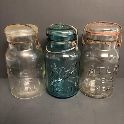 LOT 96: Antique/Vintage Canning Jars