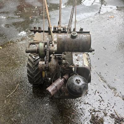 LOT 99: Wisconsin Air Cooled Cultivator