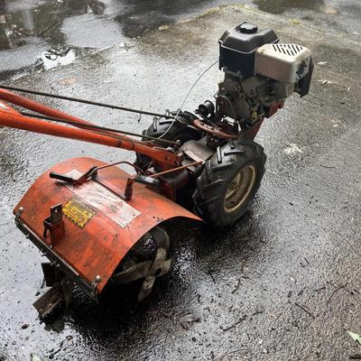 LOT 100: Ariens Rocket, Rear Tine Roto Tiller w/Briggs & Stratton 900 Intek Series Motor