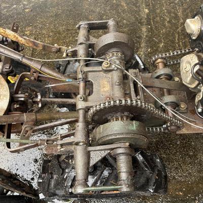 LOT 101: Huski Cultivator with a Newer Honda GX 240 Motor