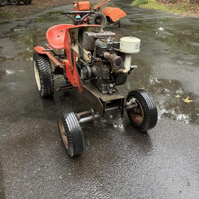 LOT 102: Suburban Riding Tractor w/ Briggs & Stratton Motor