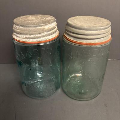 LOT 106: Antique/Vintage Canning Jars