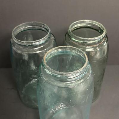 LOT 106: Antique/Vintage Canning Jars