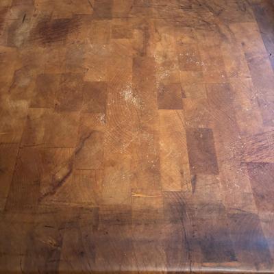 LOT 108: Butcher Block Table & Cutting Board