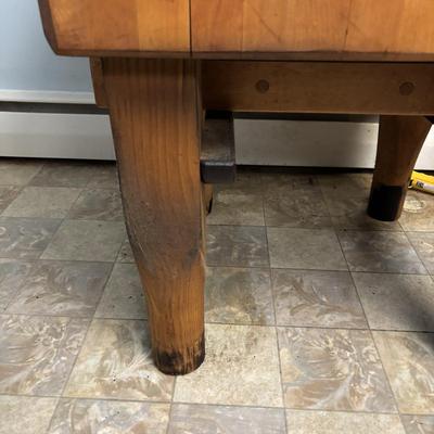LOT 108: Butcher Block Table & Cutting Board