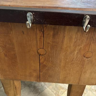 LOT 108: Butcher Block Table & Cutting Board
