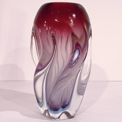 LOT 112: Vintage Chribska-Style Art Glass Vase with Ruby Red Art Glass Bud Vases