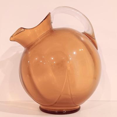 LOT 119: Vintage Cambridge-Style Amber Gold Glass Pitcher & Tumblers