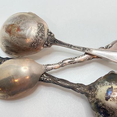 LOT 140: Vintage Sterling Silver Flatware - 209.2 gtw