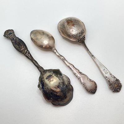 LOT 140: Vintage Sterling Silver Flatware - 209.2 gtw