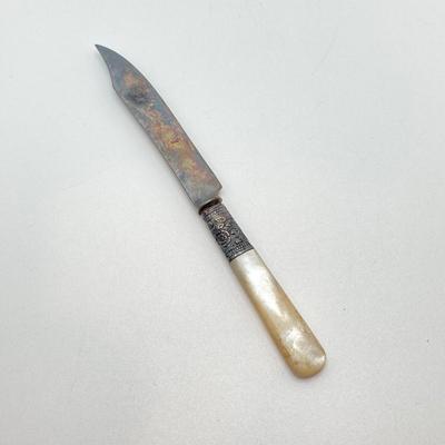 LOT 140: Vintage Sterling Silver Flatware - 209.2 gtw