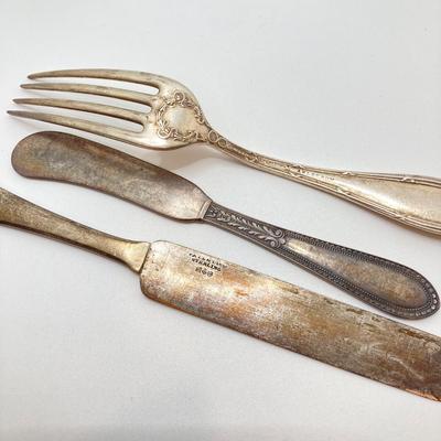 LOT 140: Vintage Sterling Silver Flatware - 209.2 gtw