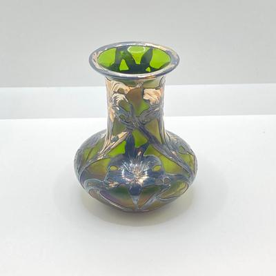 LOT 144: Art Nouveau Fine Silver Patented 3376 Art Glass Vase with Overlay