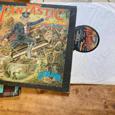LOT 153: Awesome Album / Vinyl Collection - Bob Dylan, Elton John, Fleetwood Mac, Journey,, Led Zeppelin, Madonna, Michael Jackson, Ozzy...