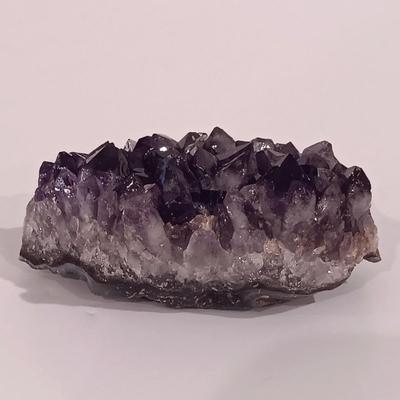 LOT 161: Vintage Carved Onyx Southwestern Bookend, Polished Rhodochrosite Slab, Amethyst Quartz & Golden Nugget Ashtray