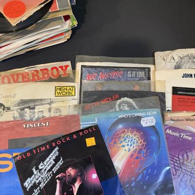 LOT 165: Collection of Vintage Vinyl 45’s Some with Jackets and Sleeves