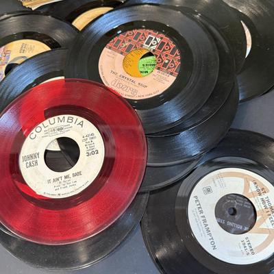 LOT 165: Collection of Vintage Vinyl 45’s Some with Jackets and Sleeves