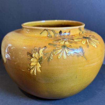 LOT 167: Vintage Ceramic Vase by Hyalyn and Vintage/Antique Ceramic Bowl