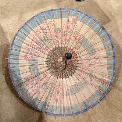 LOT 169: Asian Inspired Collection - Noritake Landscape Vase, Floral Teapot, Vintage Wall Art and Paper Umbrella from 1936