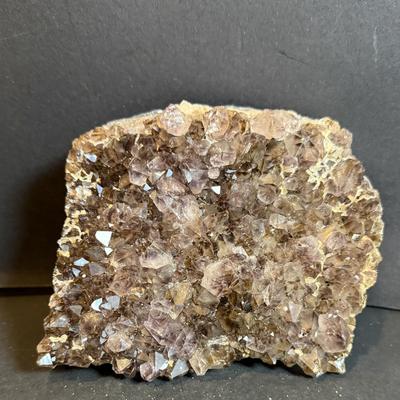 LOT 174: Assortment of Quartz Crystals and Other Rocks