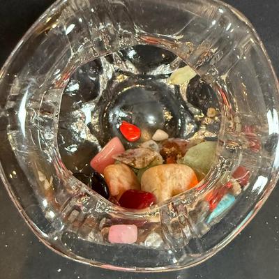LOT 174: Assortment of Quartz Crystals and Other Rocks