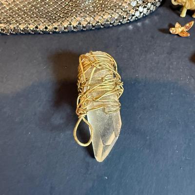 LOT Vintage Metal and Beaded Purses, Eyeglass Case and a Bunch of Baubles and More