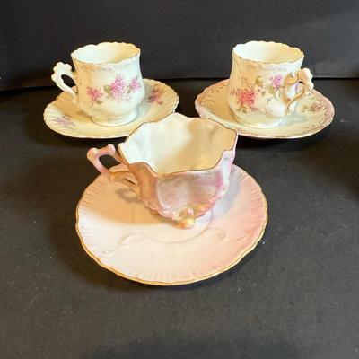 LOT 179: Vintage Hot Chocolate Pot and Demi Teacups an Saucers, Tea Bobbers and Spoons