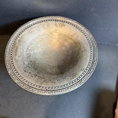 LOT 180: Antique (1779) Sterling Silver Compote 170.6g in weight, Wooden Spoon and Fork with Weighted Serling Silver Handles and a...