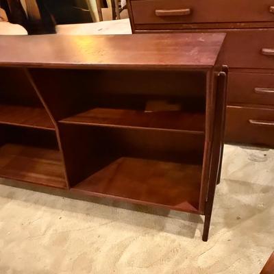 LOT 189: MCM Kipp Stewart Style Wooden Book Shelf