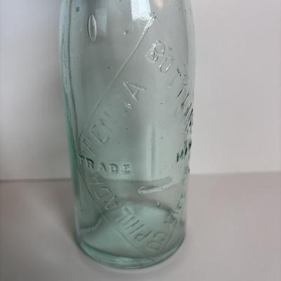 LOT 191: Antique/Vintage Bottles
