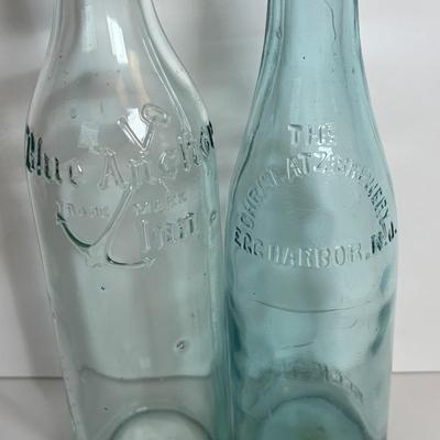 LOT 191: Antique/Vintage Bottles