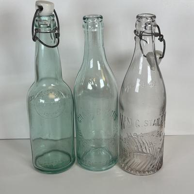 LOT 192: Antique/Vintage Bottles