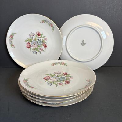 LOT 198: Vintage Wissterliug, Schwarzenbach Bavaria Germany Floral Tea/Coffee Set